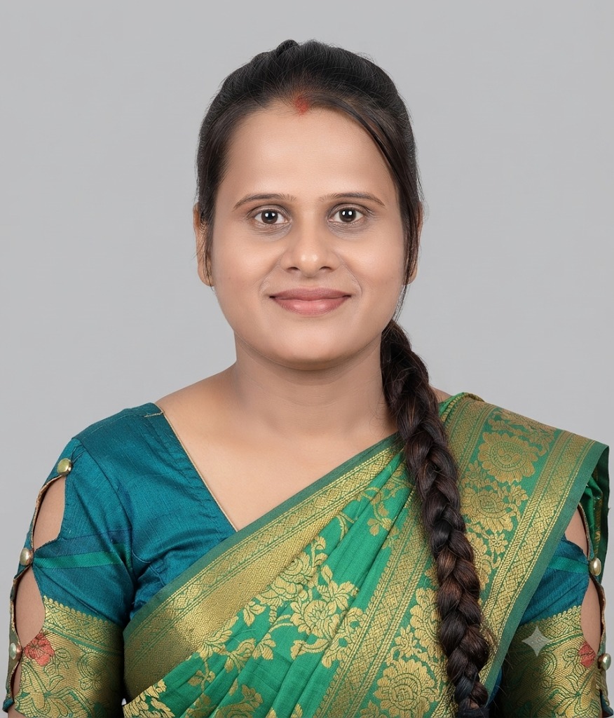 Swati - Part time Baby Sitter in Koliwada in Mumbai